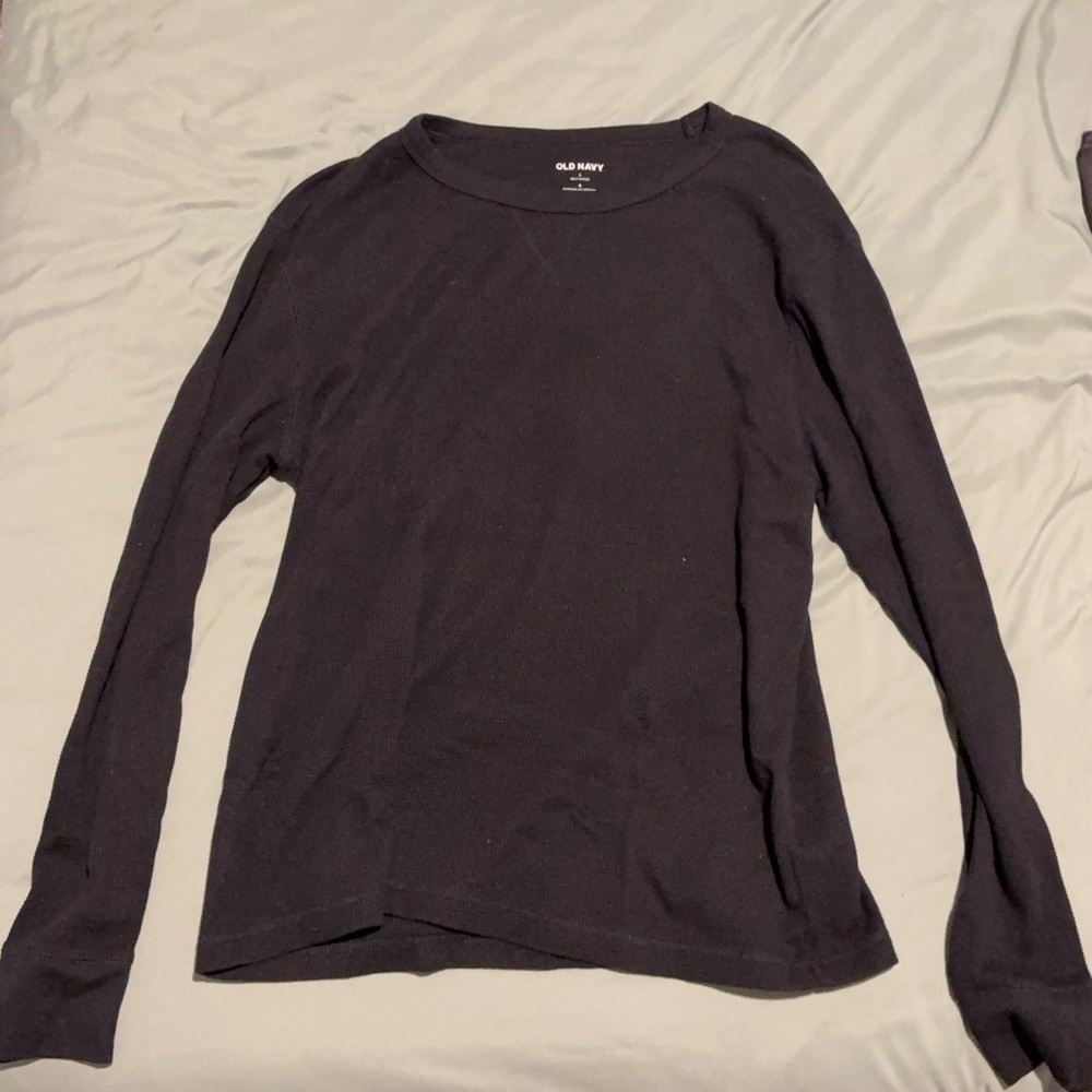Old Navy Men’s Black Long Sleeve Tee